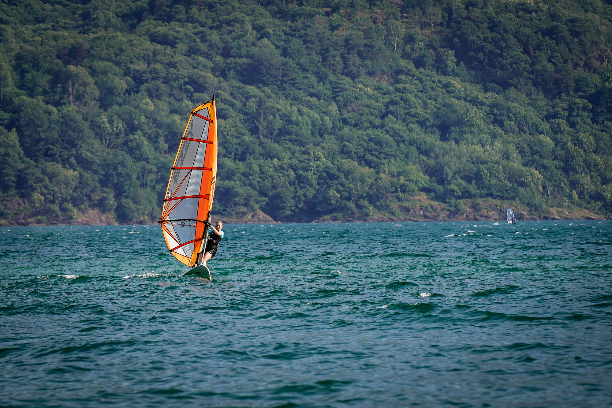 action-fotograf für windsurfen und wassersport